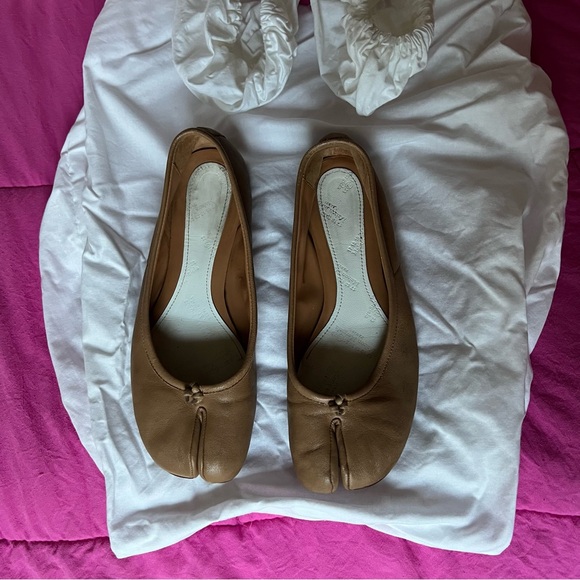 SOLD ON MY DEPOP - Picture 2 of 9